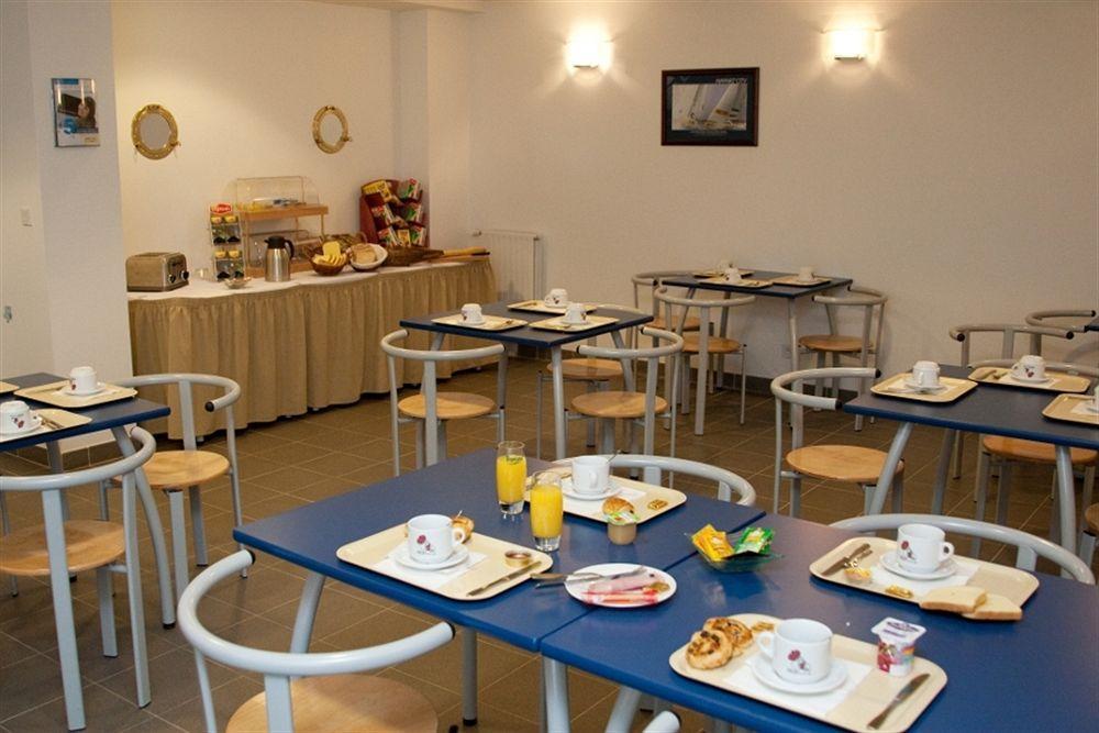 Appart'City Classic Rennes Beauregard Restoran foto